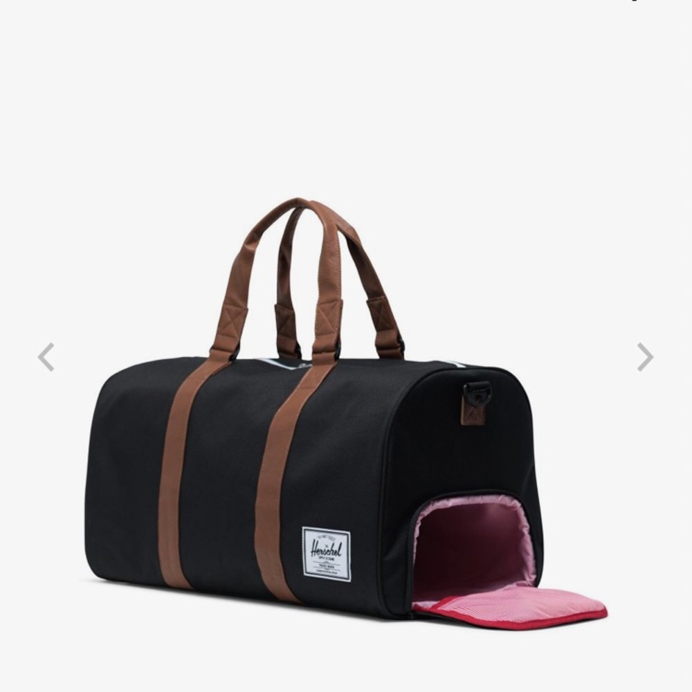 Herschel Novel Travel Bag w/Shoe Compartment